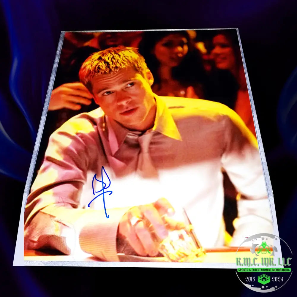 *Brad Pitt Oceans Eleven Signed Autographed 8X10 Casino Photo W/Jsa Auth.* #Bpitt477