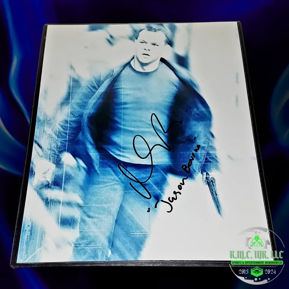 *Matt Damon Jason Bourne Signed Autographed & Inscribed ’Jason Bourne’ Rare 11X14 Photo