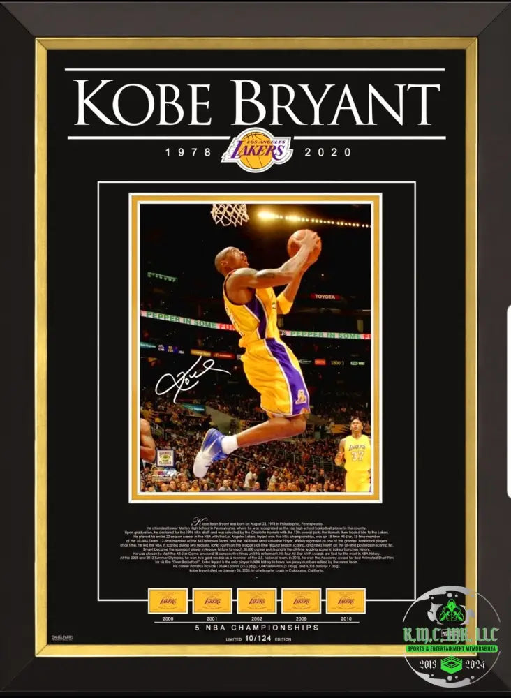 *Nba Kobe Bryant Los Angeles Lakers Facsimile Signed Archival Etched Pro Museum Glass Mounted