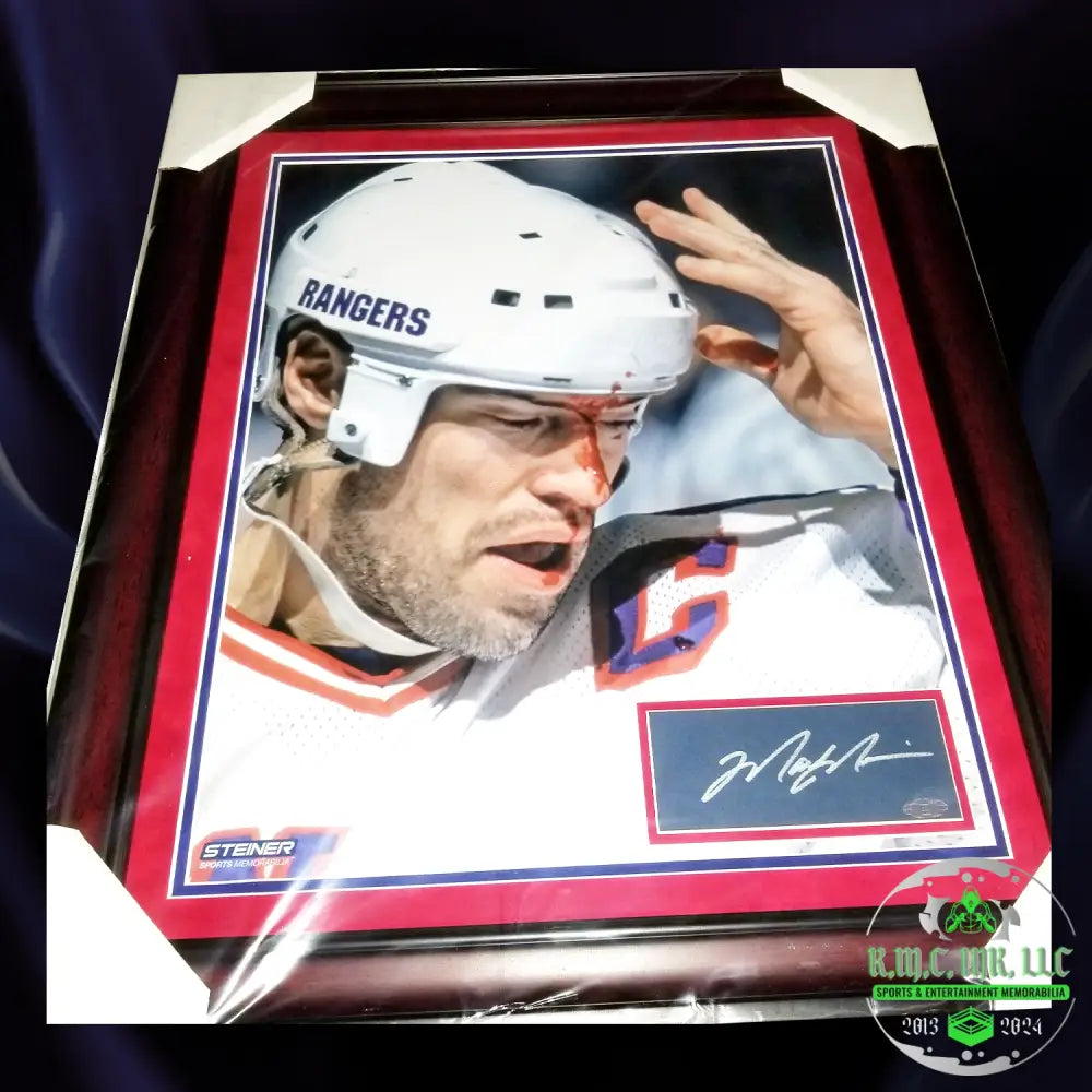 *Nhl Mark Messier #11 Signed Autographed 16X20 New York Rangers Legendary Bleeding Shot W/Custom