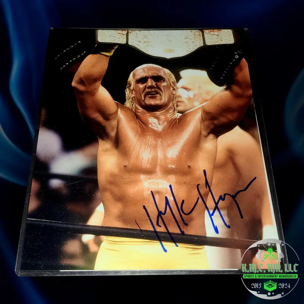 *Wcw/Wwe Hulk Hogan Signed Autographed Big Gold 8X10 Photo* #Hulk55