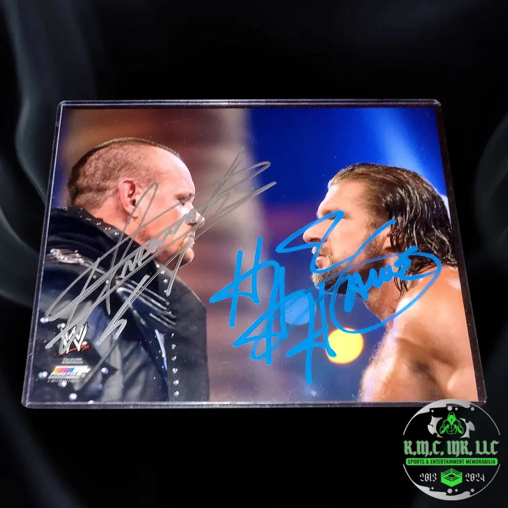 *Wwe The Undertaker & Triple Hhh Dual Signed Autographed Wrestlemania Faceoff 8X10 Photo Ultra