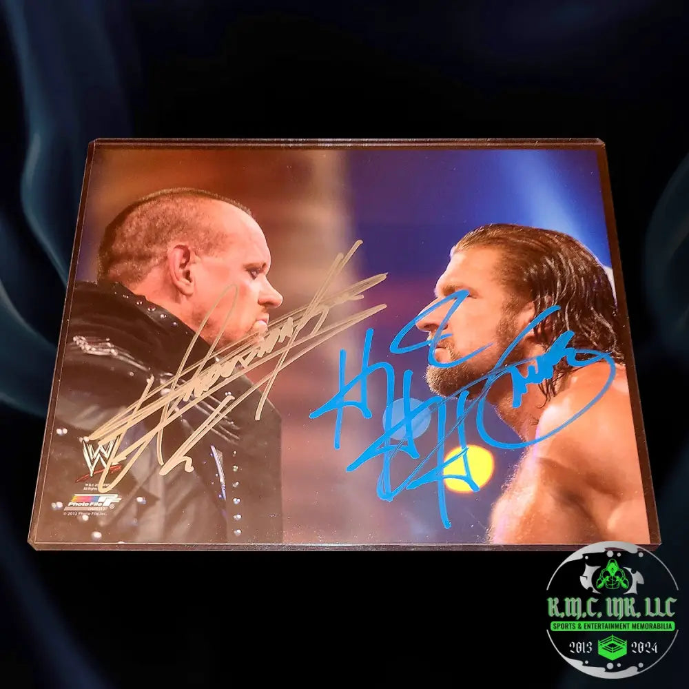 *Wwe The Undertaker & Triple Hhh Dual Signed Autographed Wrestlemania Faceoff 8X10 Photo Ultra