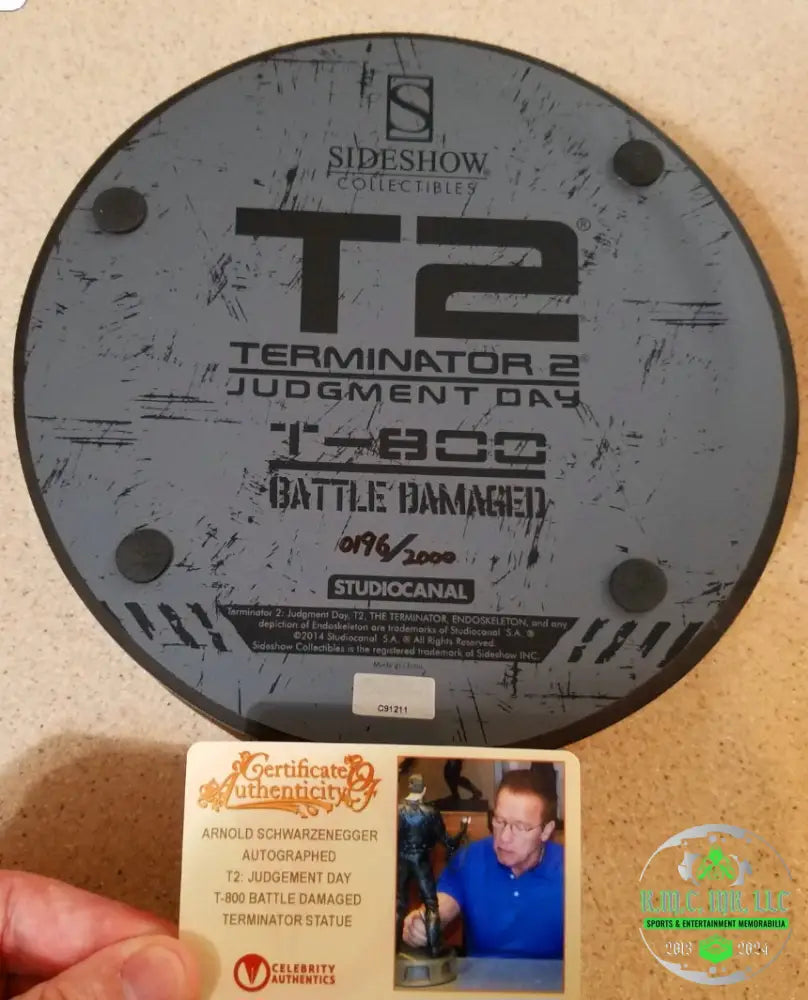 *Arnold Schwarzenegger Signed Autographed T-800 Terminator Battle Damaged T2 Limited Edition