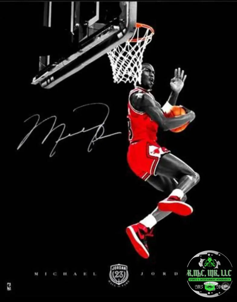 *Nba Michael Jordan Chicago Bulls Signed Autographed H.o.f. Limited Edition 16X20 Cradle Dunk